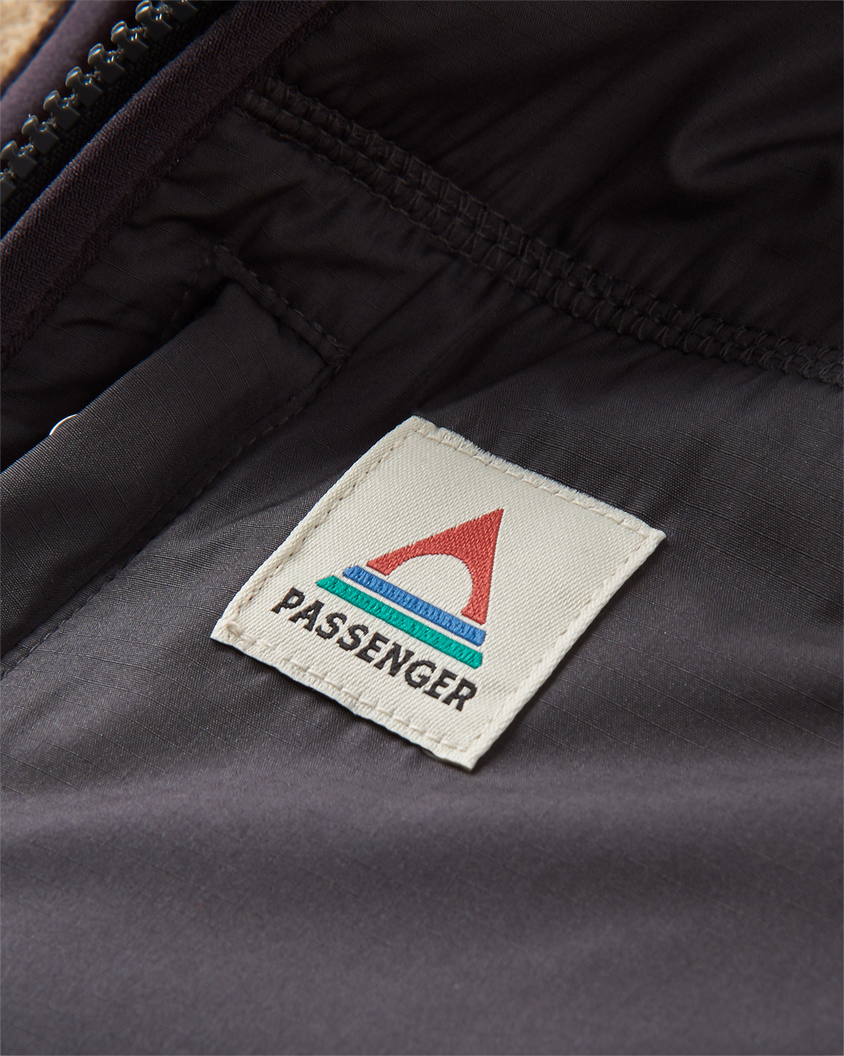Passenger Offgrid 1/2 Zip Sherpa Fleece Biscuit