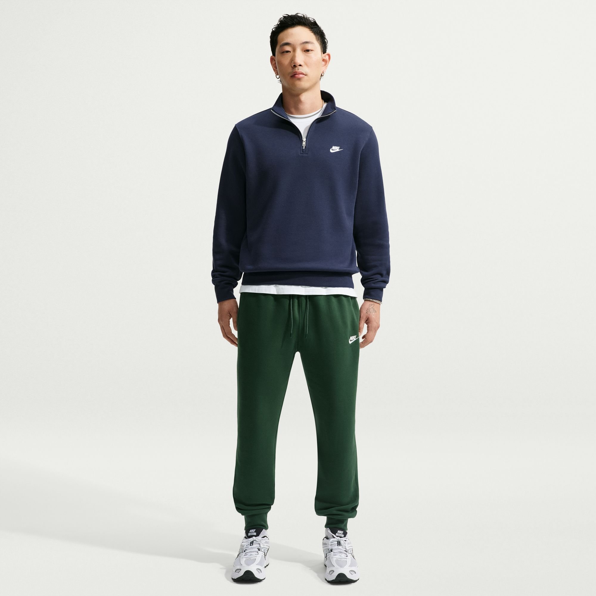 Nike Club Jogger Fire White