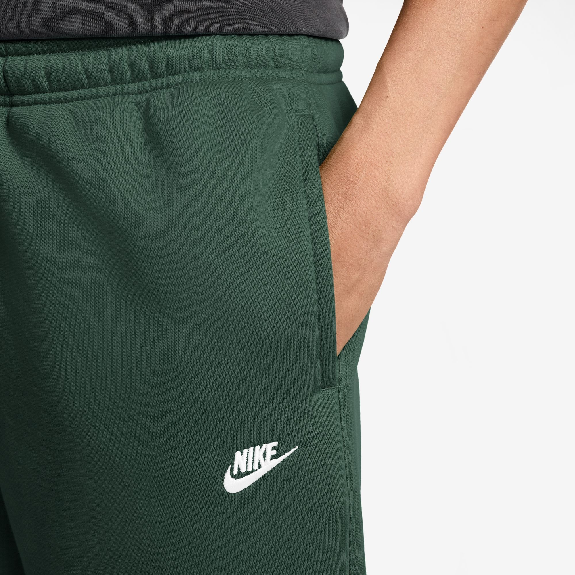 Nike Club Jogger Fire White