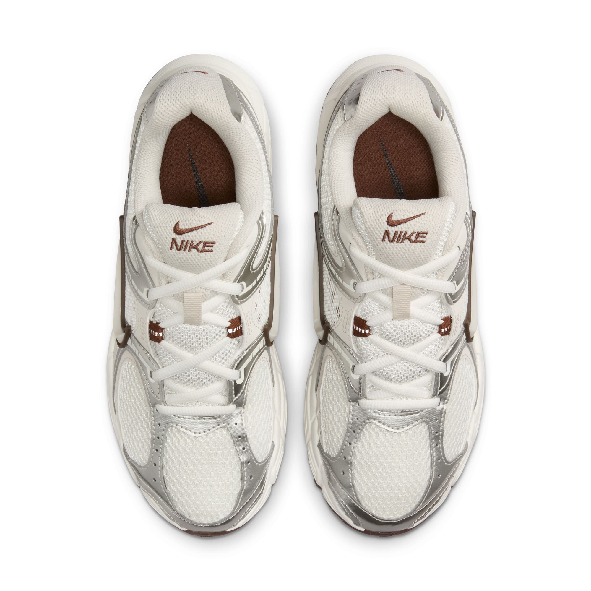 Nike Damen V5 RNR Sail Orewood Brown Faun